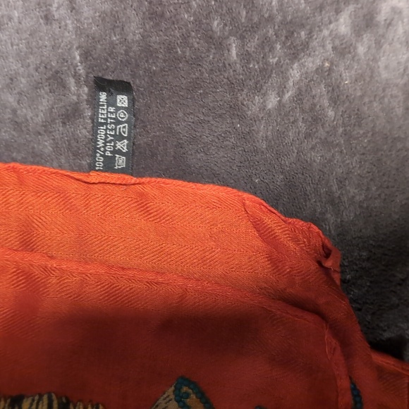 Colorful Patterned Scarf - Picture 3 of 4